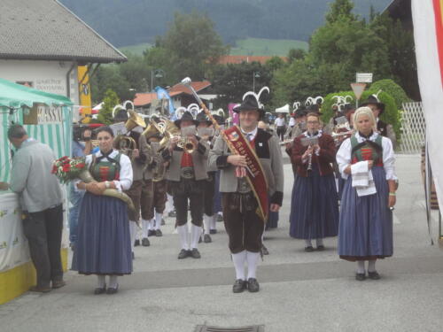 Einmarsch und Konzert beim Stubaier Talfest